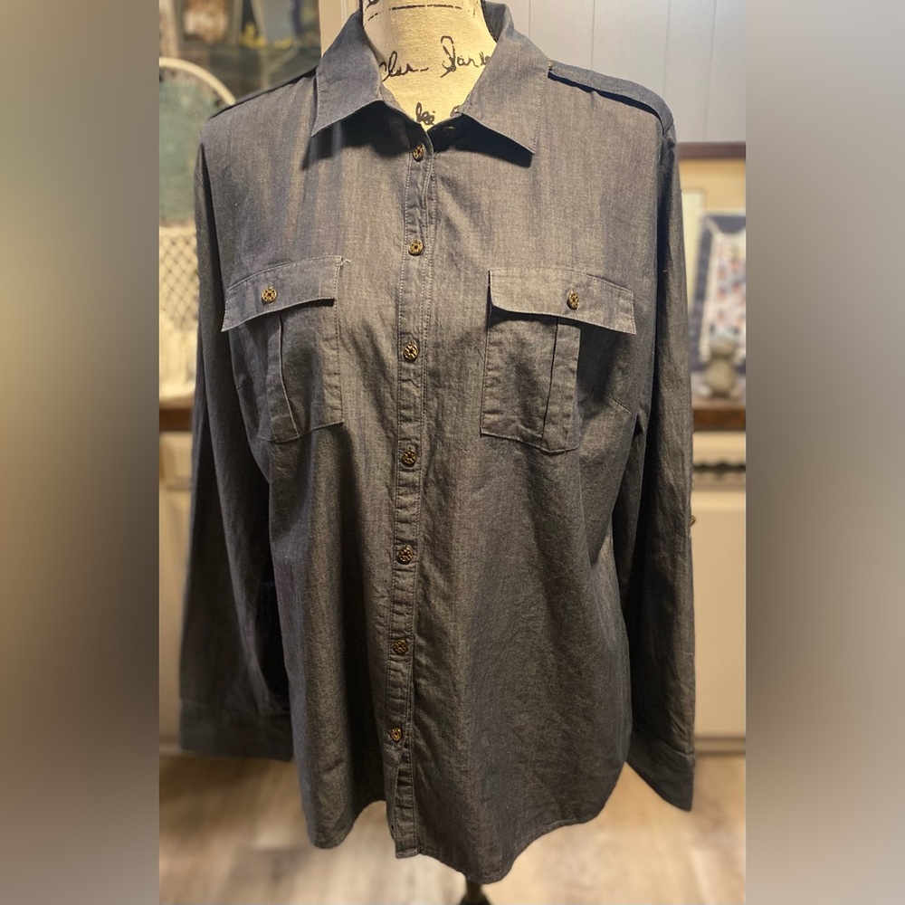Jaclyn Smith Charcoal Casual Button-Down Shirt